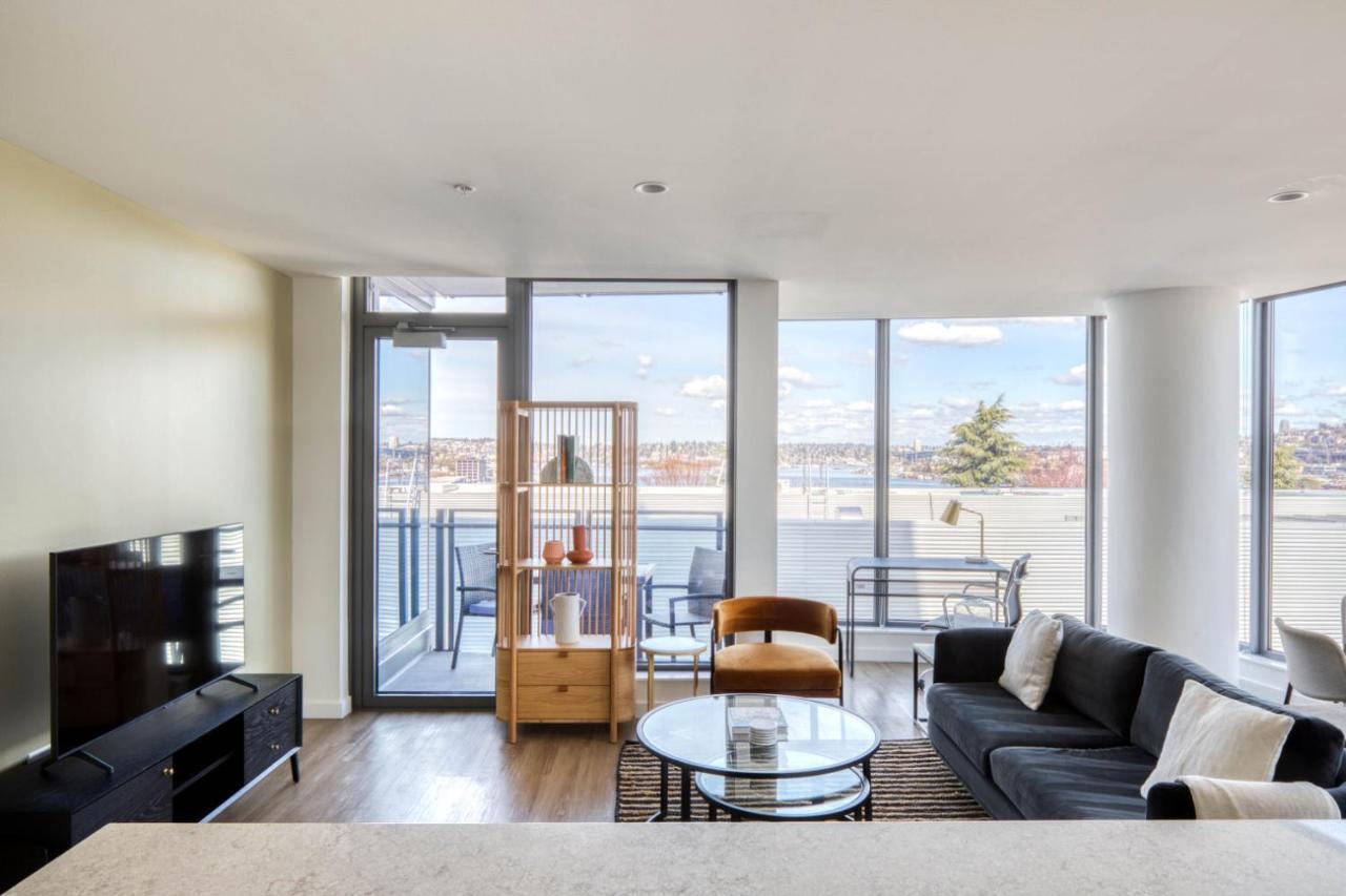 South Union 2br W Gym Roof Nr Downtown Sea-553 Seattle