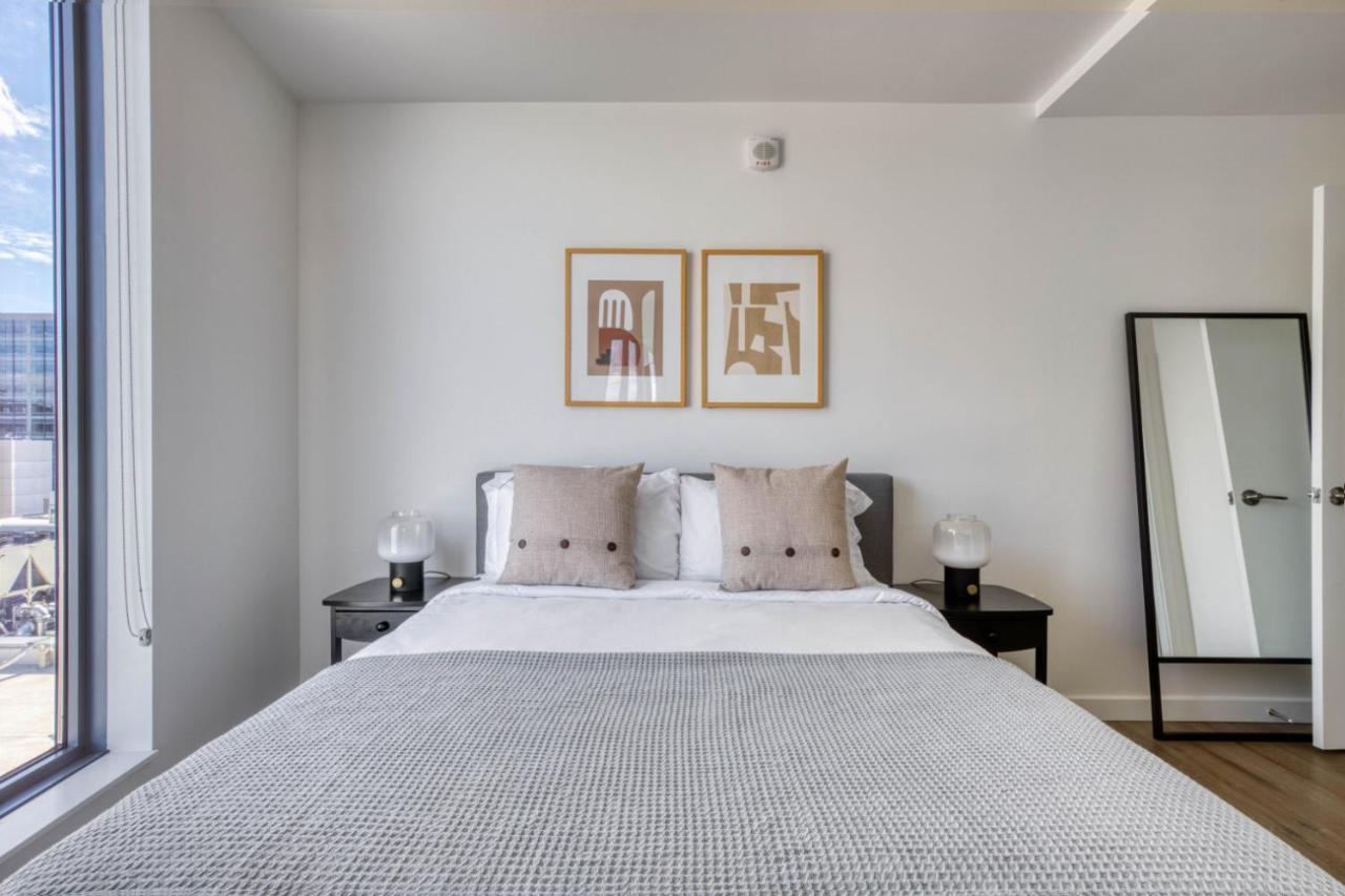 South Union 2br W Gym Roof Nr Downtown Sea-553 *